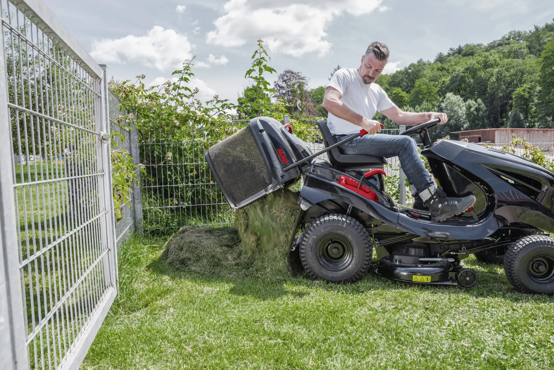 AL-KO Rasentraktor Al-Ko Easy 15-93.2 HD-A 7,7 kW, 93 cm Schnittbreite