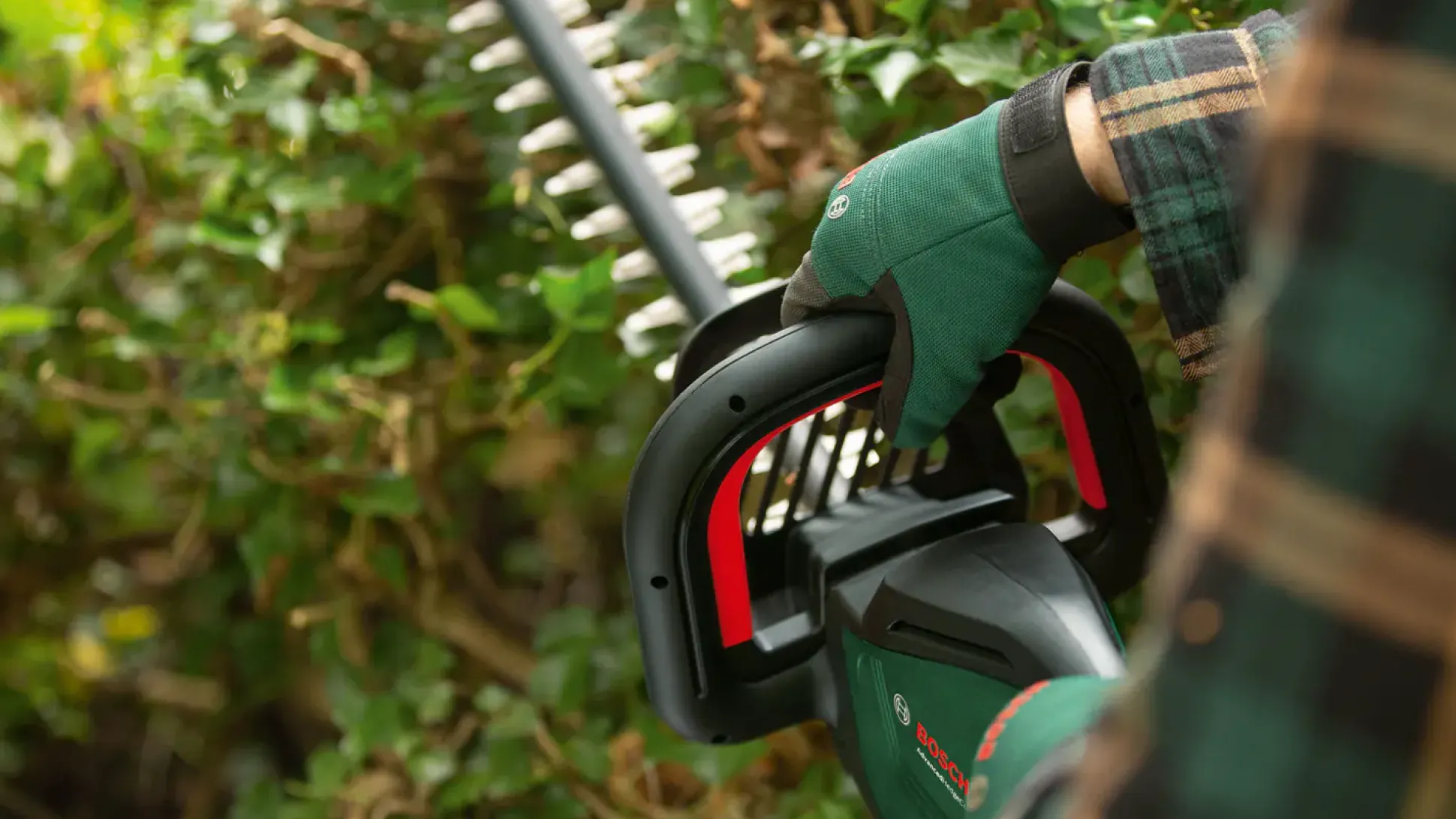 Bosch Akku-Heckenschere AdvancedHedgeCut 36V-65-28 Solo