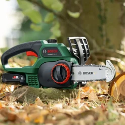 Bosch Akku-Kettensäge UniversalChain 18V inkl. Akku & Ladegerät + Ersatzkette