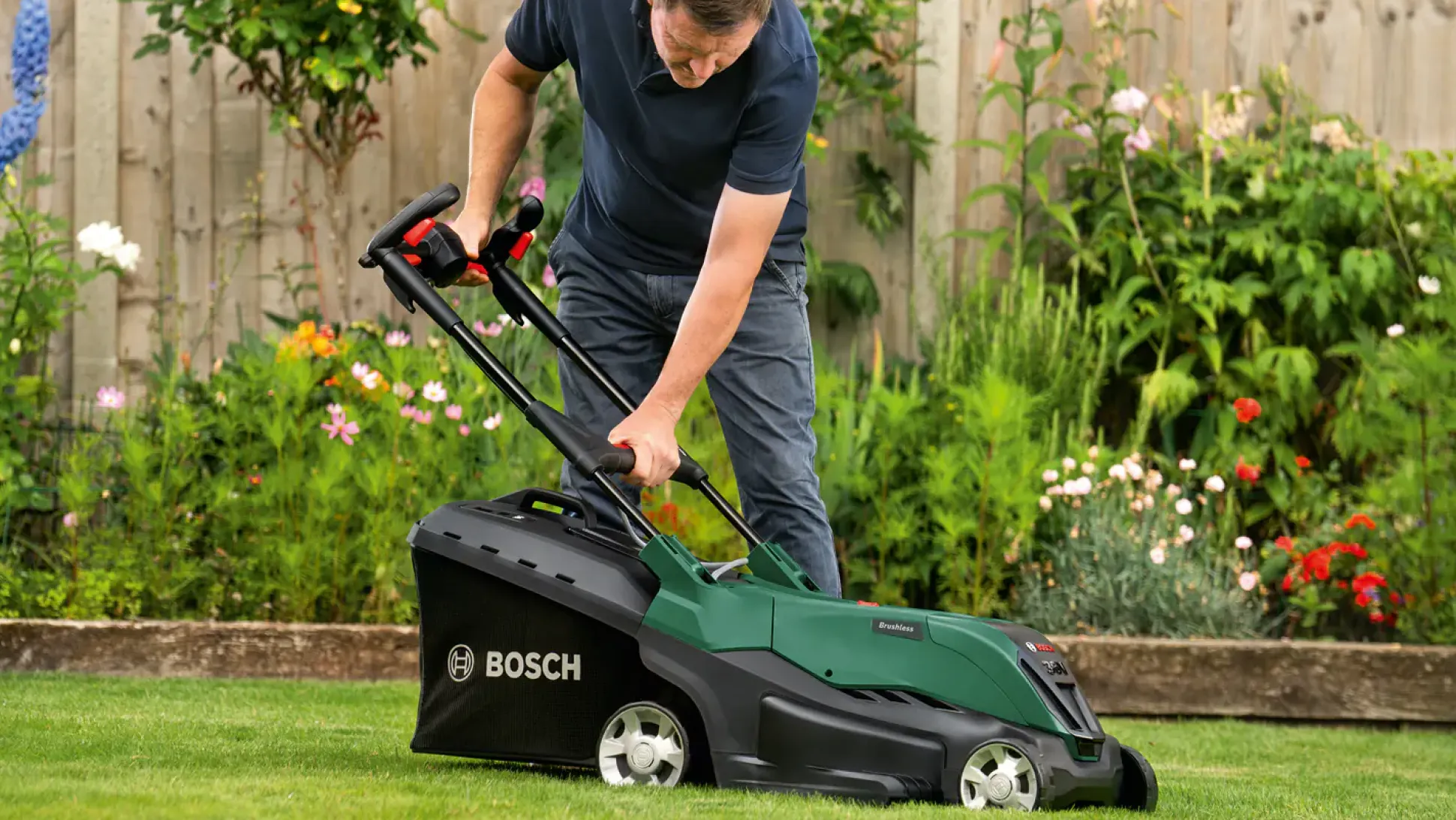 Bosch Akku-Rasenmäher AdvancedRotak 36 V 44 cm Schnittbreite inkl. Akku & Ladegerät