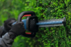 Bosch Professional Akku-Heckenschere GHE 18V-50 (II) Solo