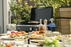 Campingaz Tischgrill Plancha Sigma mit Deckel 2,8 kW 66 x 46 x 51 cm silber-schwarz
