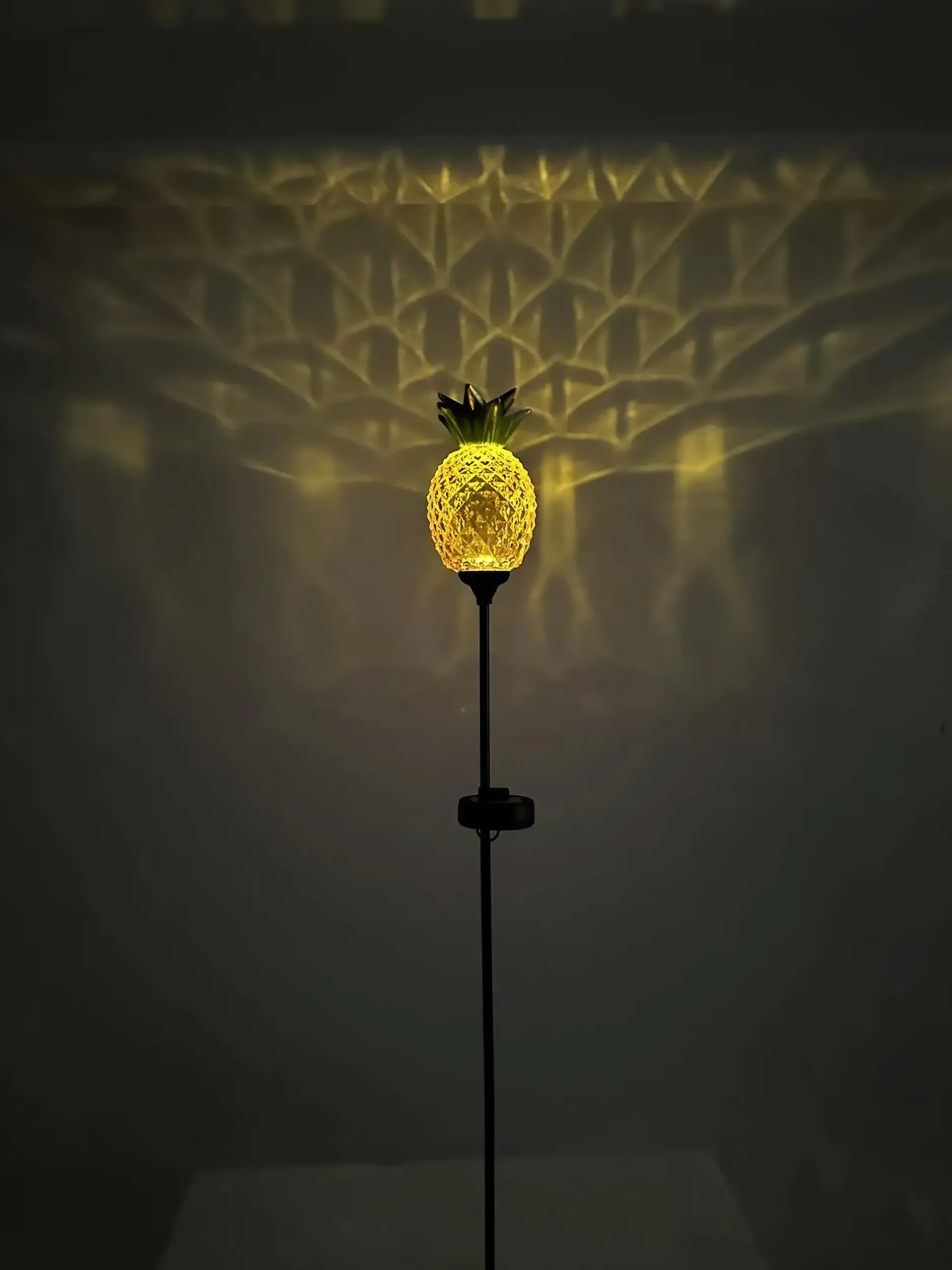 Dapo LED Solarstecker Ananas warmweiß