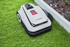 ECOVACS Mähroboter GOAT A3000 LiDAR Pro - 33 cm Schnittbreite 3000 m² 32 V
