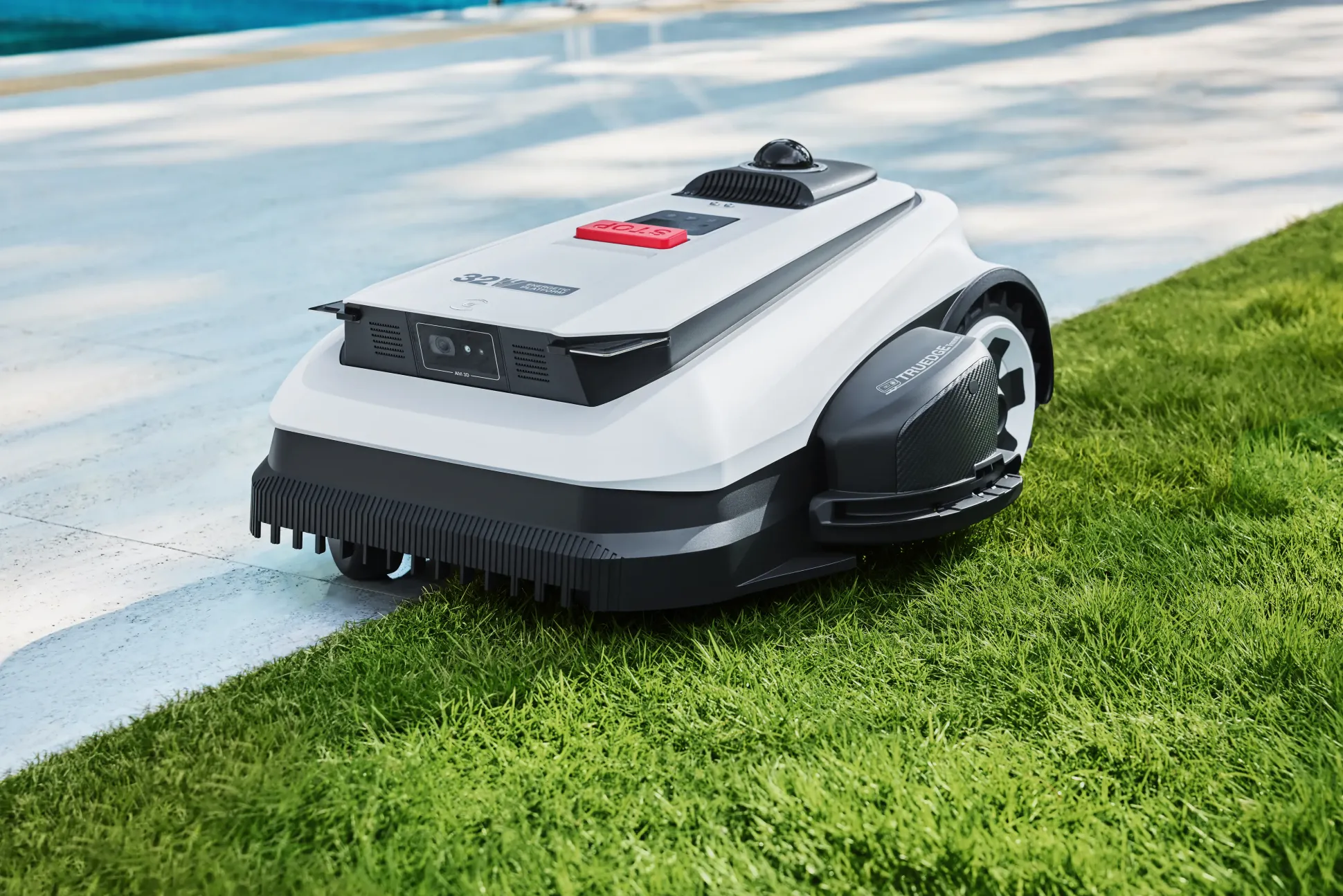 ECOVACS Mähroboter GOAT A3000 LiDAR Pro - 33 cm Schnittbreite 3000 m² 32 V