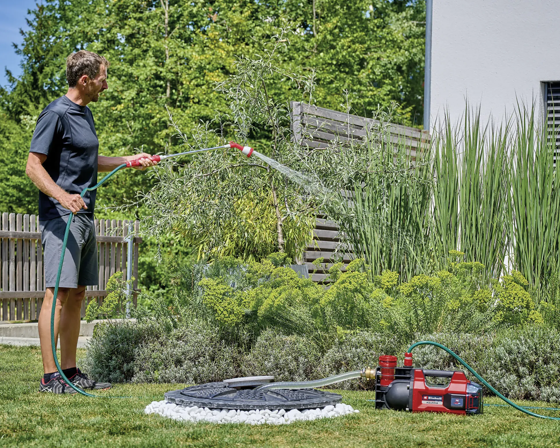 Einhell Akku-Gartenpumpe AQUINNA 36/38 F LED 3.800 l/h