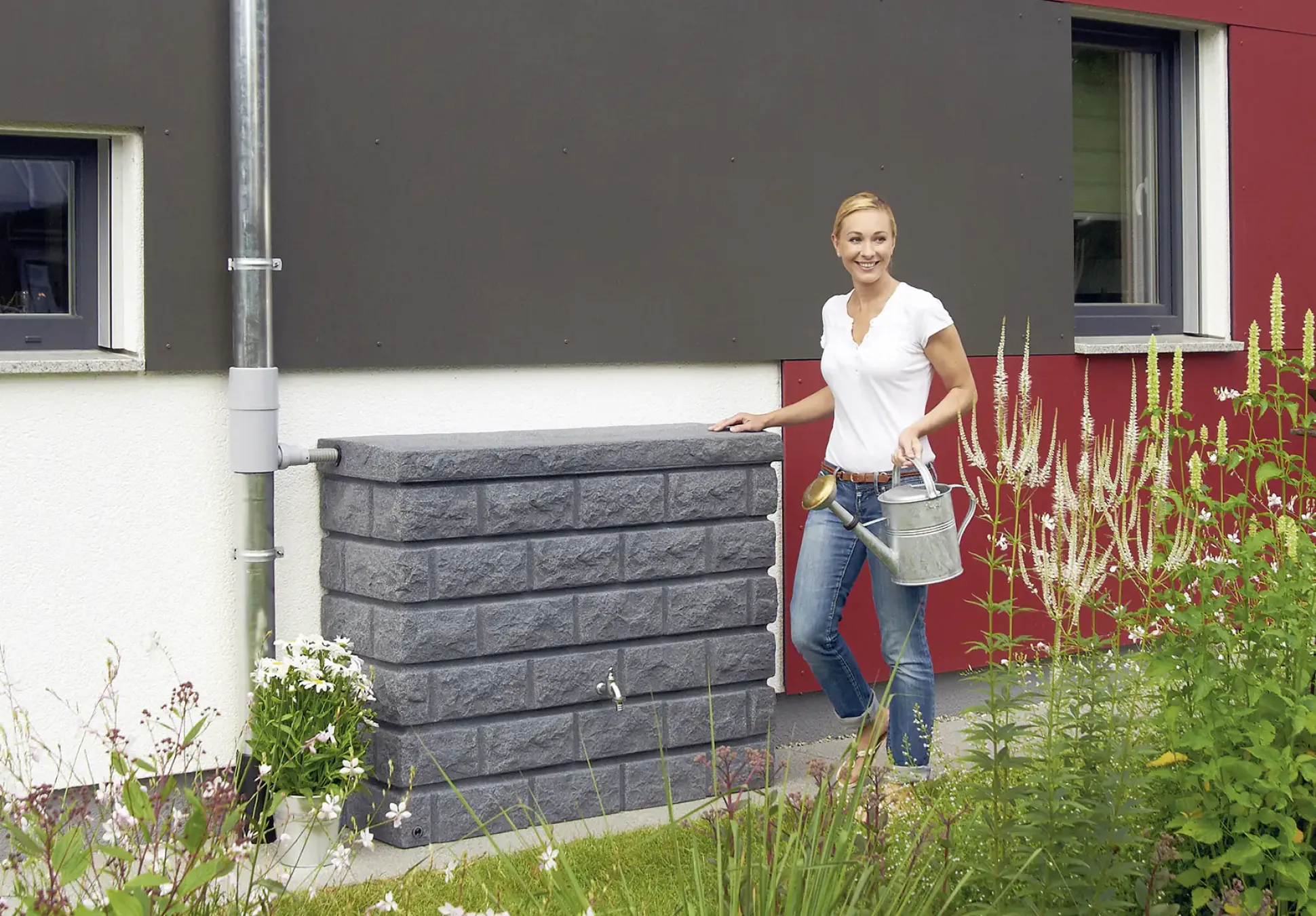 Garantia Regenwasser-Wand-Tank Rocky 400 l