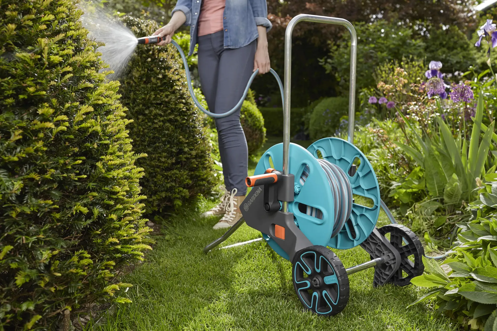 Gardena Schlauchwagen AquaRoll M Set inkl. 20 m Schlauch
