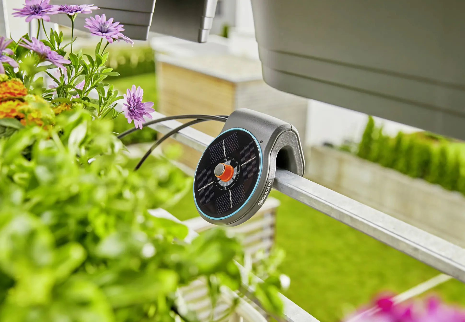 Gardena Solar-Bewässerung AquaBloom Set für bis zu 20 Pflanzen