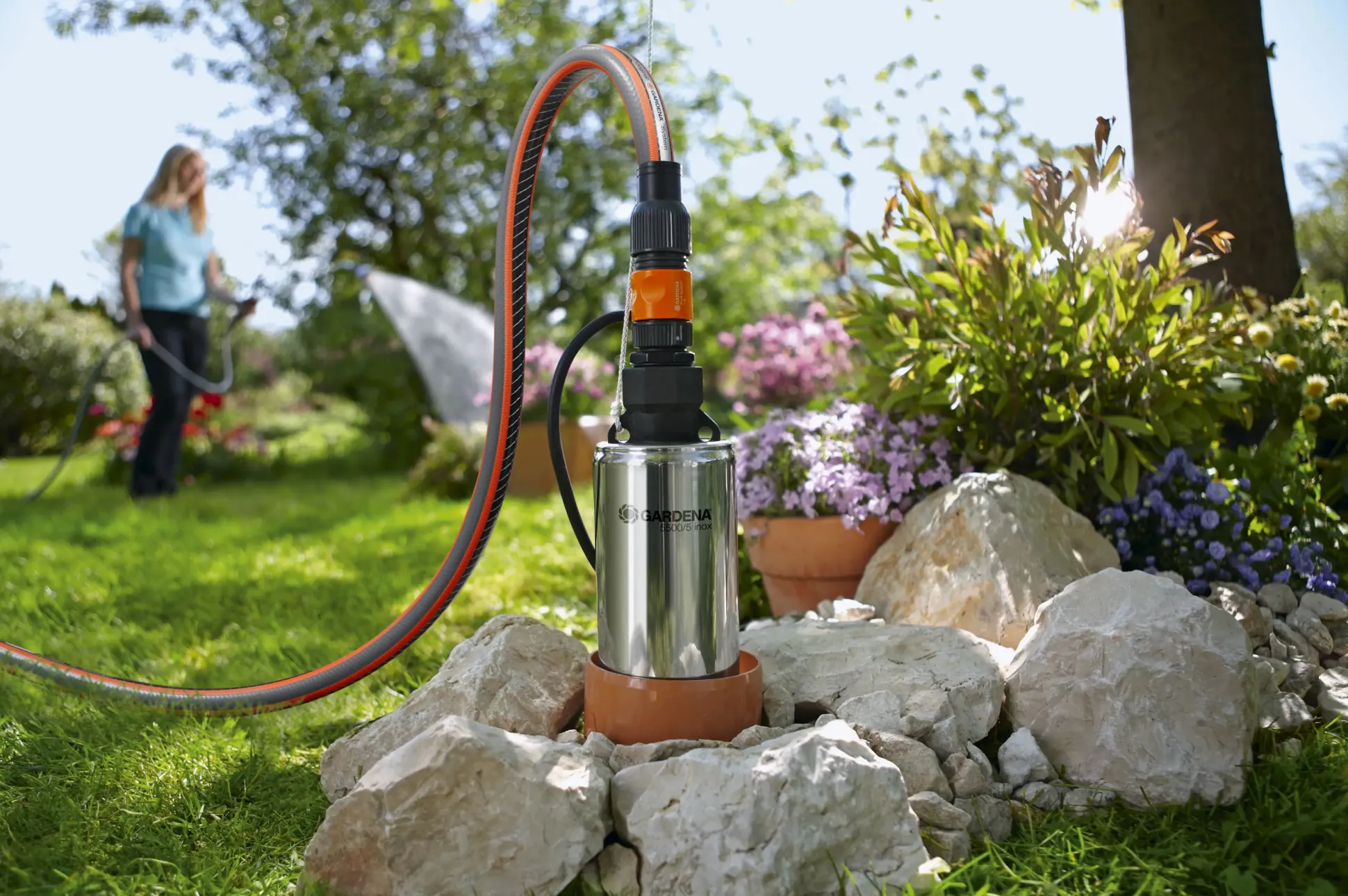 Gardena Tiefbrunnenpumpe 5500 l/h 5 m inox 850 Watt