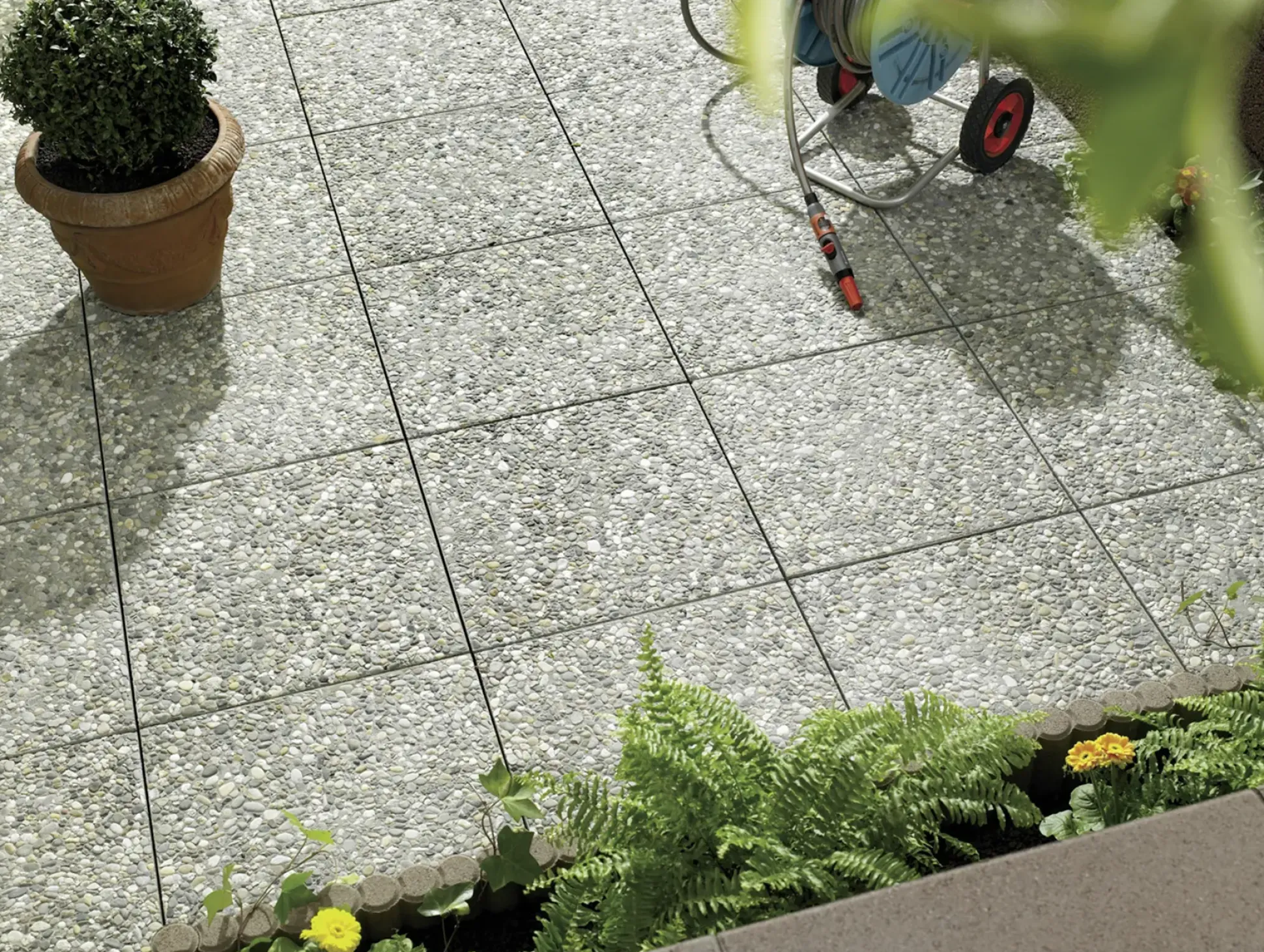 Kann Terrassenplatte Waschbeton 50 x 50 x 4 cm kieselbunt