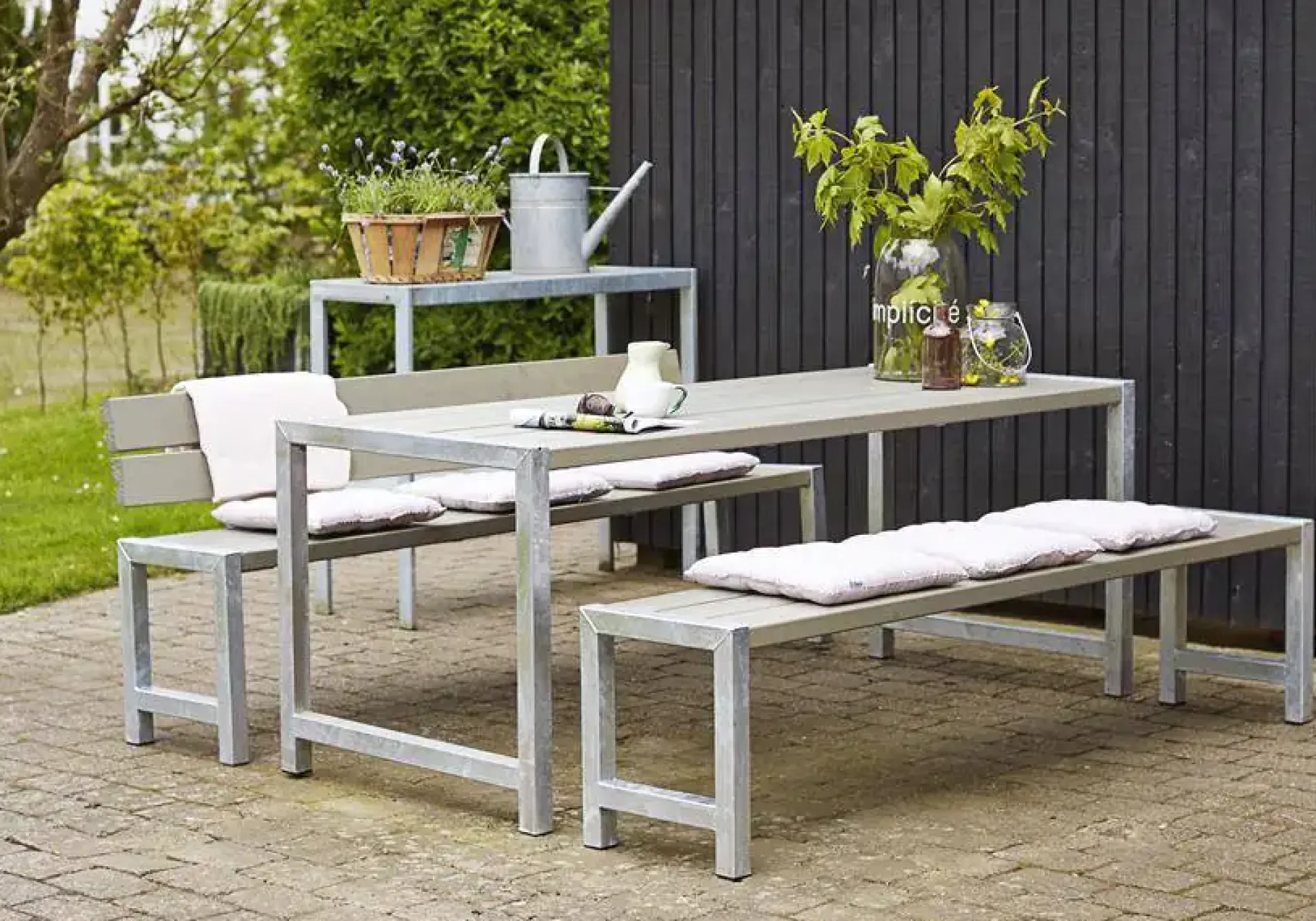 Plus Planken-Garnitur 3-teilig mit 2 Rückenlehnen, graubraun