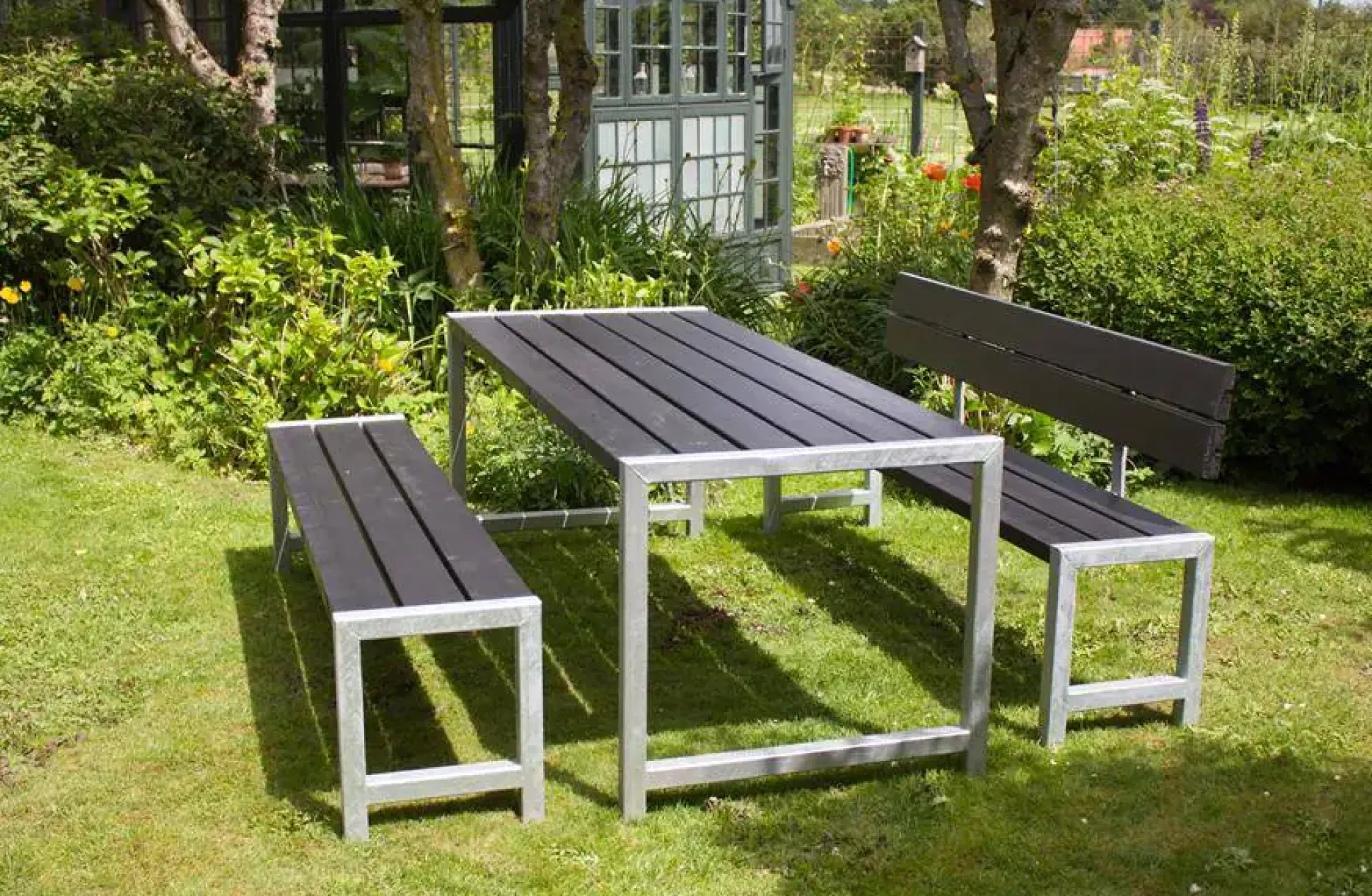 Plus Planken-Garnitur 3-teilig mit 1 Rückenlehne, schwarz