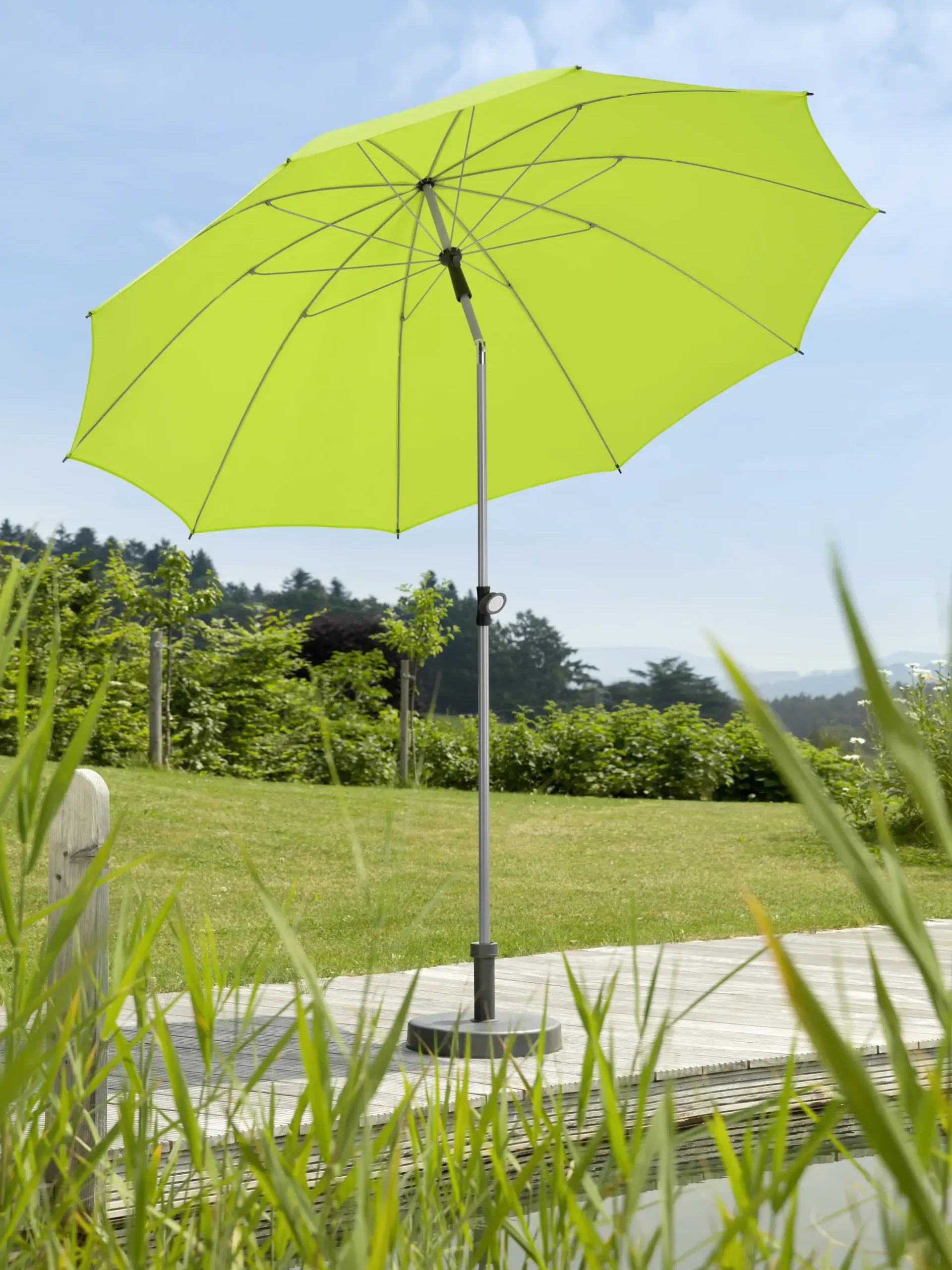 Schneider Sonnenschirm Locarno apfelgrün Ø 220 cm