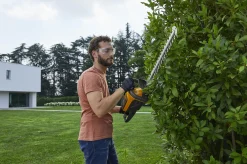 Stiga Akku Heckenschere HT 500e 48 V, 51 cm Schnittlänge