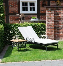 Sunny Smart Liege + Beistelltisch Yale silbergrau