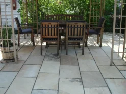 Terrassenplatte Sandstein 60 x 30 x 2,5 cm mint
