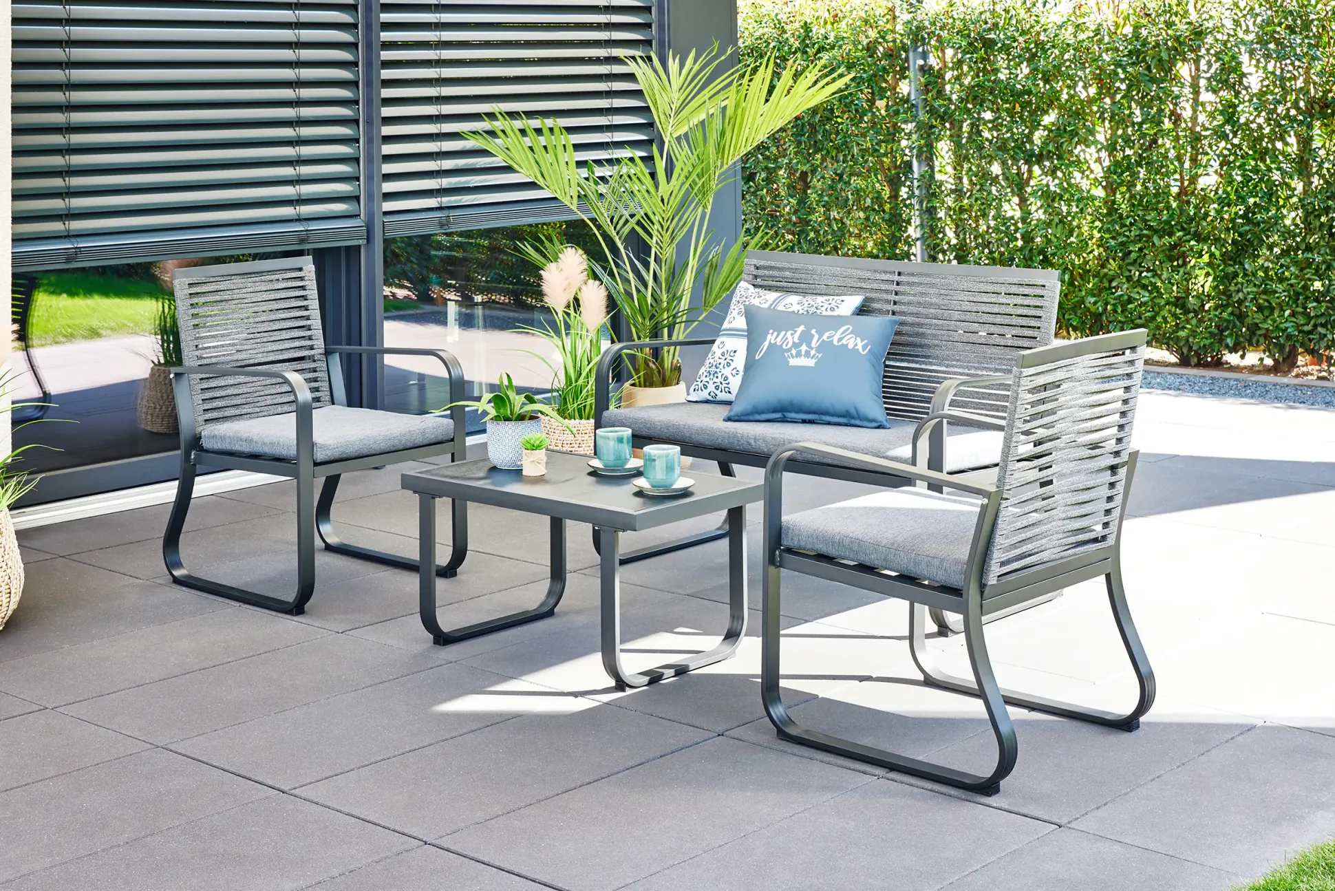 TrendLine Lounge Set Bari